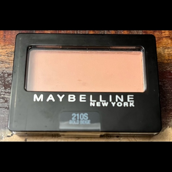 Maybelline Expert Wear Eyeshadow Makeup Bold Beige 210S, 0.08 oz